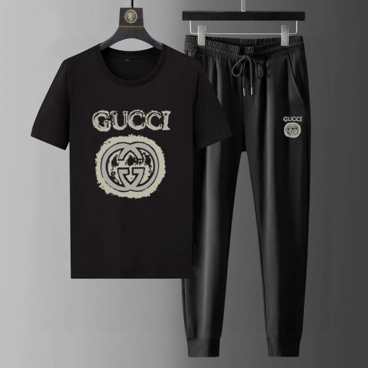Picture of Gucci Shirt Pant Suits _SKUGucciM-5XL13xr0922197